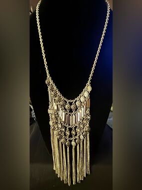 Shyanne Western Statement Fringe Bib Necklace – Silver-Tone